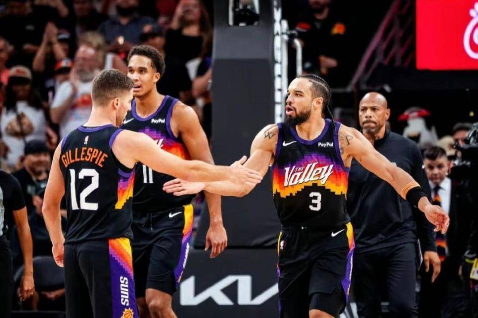 开云体育-包含这也行？今晚上海海港豪取连胜休斯敦火箭迎足总杯关键赛，休斯敦火箭围绕NBA常规赛豪取连胜的词条-开云体育